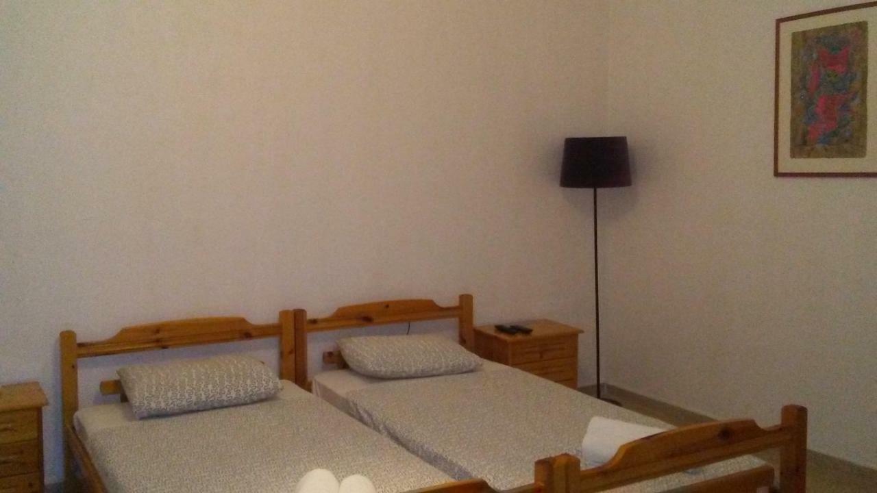アスプロヴァルタSt Paul And Peter'S Houseアパートメント エクステリア 写真